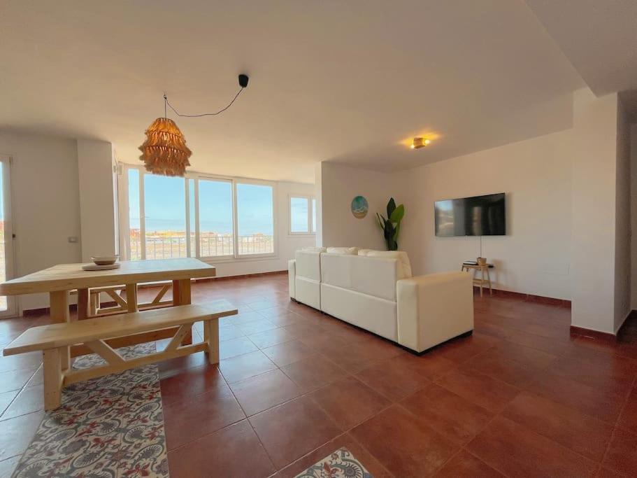Apartamento Casa Bamboo Corralejo, Espacioso, Piscina Y Parking Eksteriør bilde