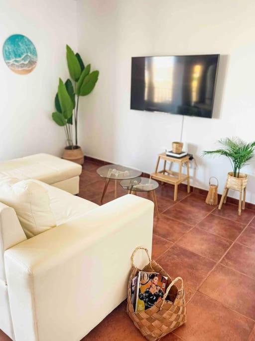 Apartamento Casa Bamboo Corralejo, Espacioso, Piscina Y Parking Eksteriør bilde
